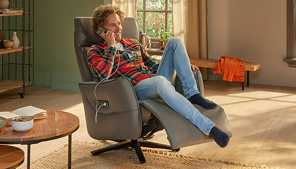 Pierce fauteuil avec fonction relax Seats and Sofas